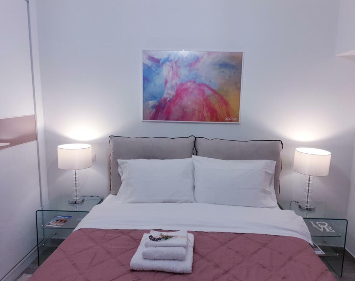 Beautiful Brand New Apartment Seaside Atenas Exterior foto
