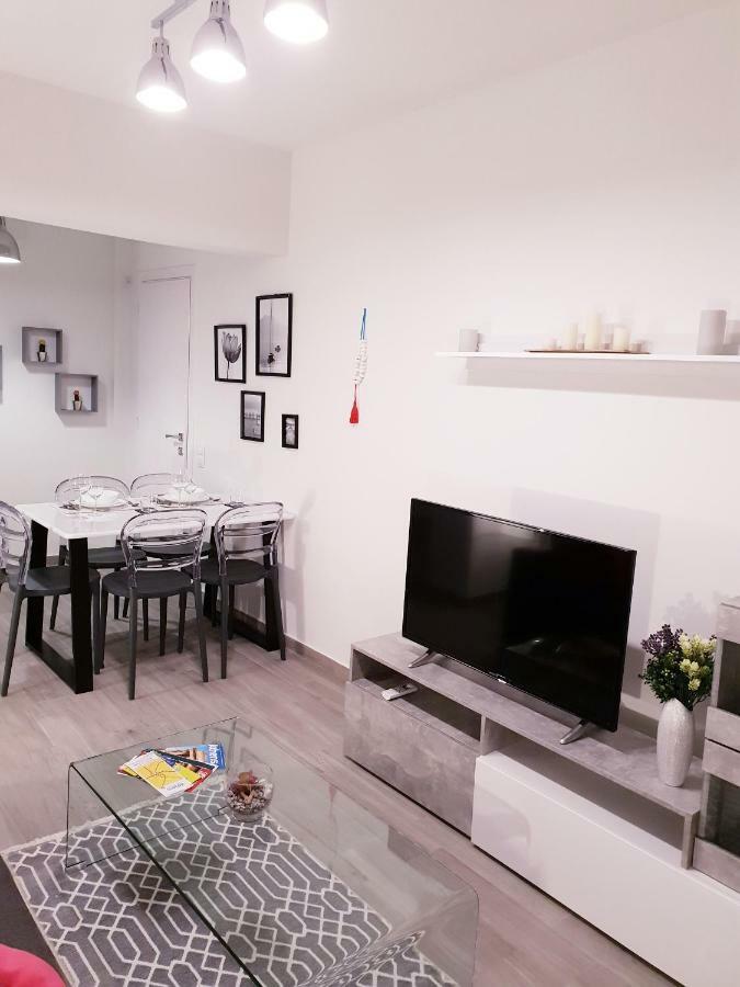 Beautiful Brand New Apartment Seaside Atenas Exterior foto